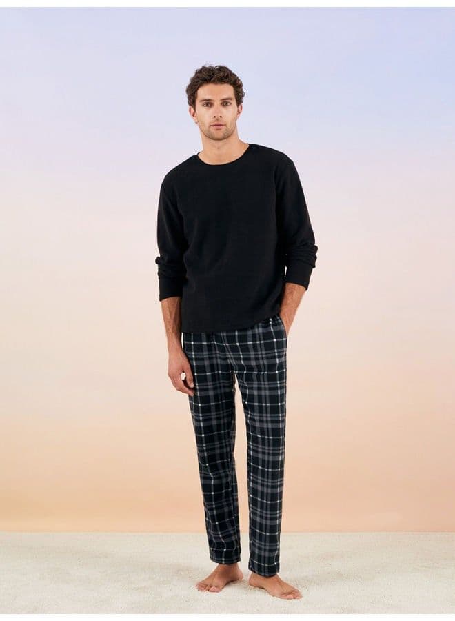 Standard Pattern Plaid Fleece Men's Pajamas Set - 3