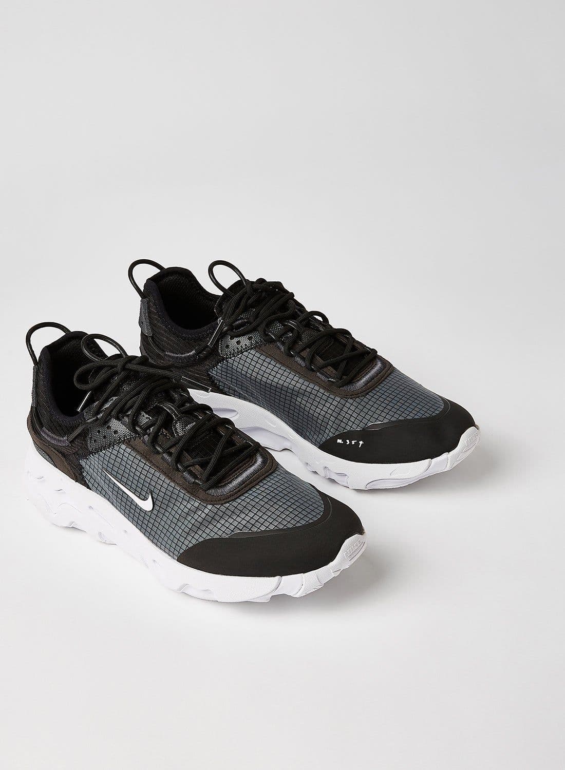 React Live Sneakers Black/White-Dk Smoke Grey - 2